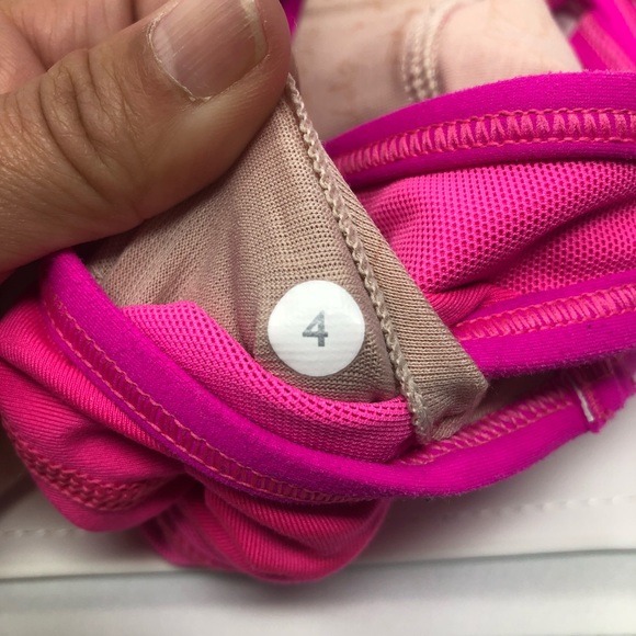 Lululemon top. Size 4. - Picture 6 of 7